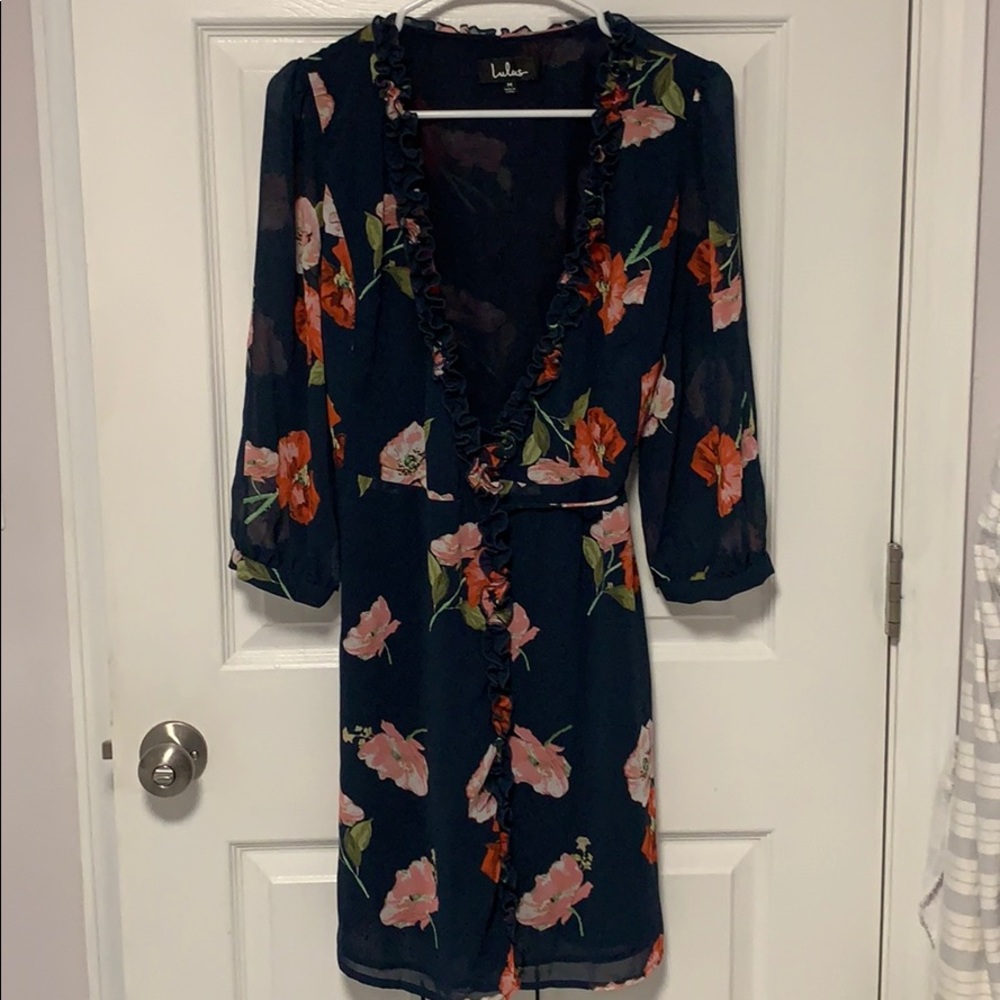Lulus deep V swing dress 3/4 sleeve